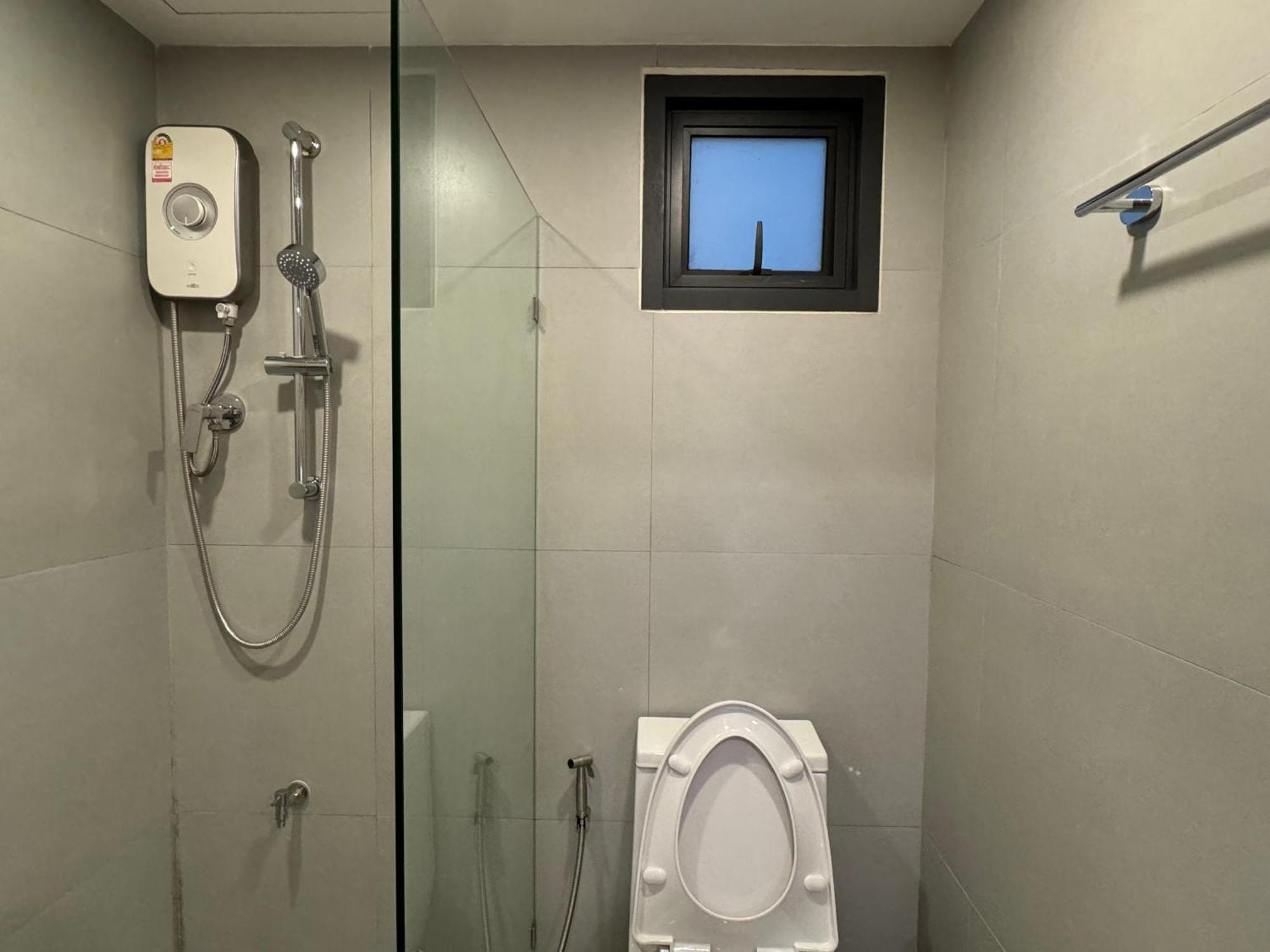 Parcel Hotel Bangkok Exteriör bild