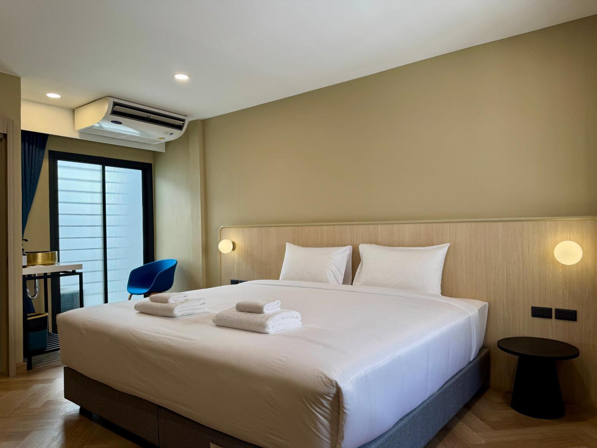 Parcel Hotel Bangkok Exteriör bild